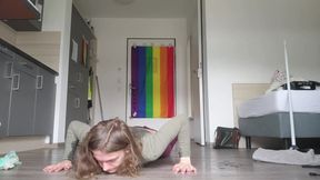 Pissing in Same Leggins Again