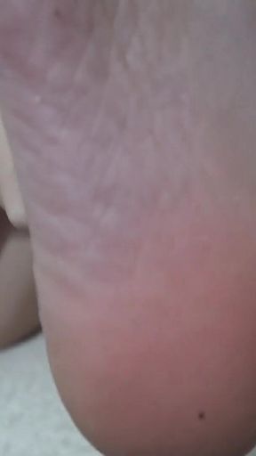 My Pregnant Stepsister Shows Her Body Parts