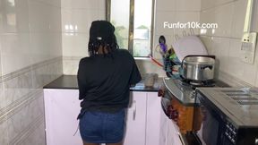 Step Dad Sneaked in to Fuck Wife Bestfriend Raw in the Kitchen