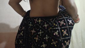 Village Bhabhi Real Love Sex with 18yr Boy! Desi Sex with Clear Audio