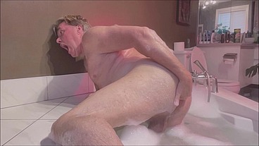 Domrodhunkdad - update #53 - BATH VIBRATIONS 2 - Sep 18, 2024