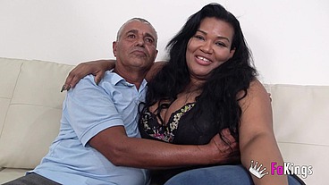 SUPER-HOT Latin MILF gets a hot fuck from a grandpa so we all see them
