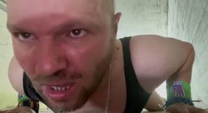 LaTExAndy40 tortures himself with water