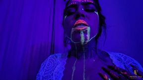 ** PROMOTION** HOT NEON SPIT AND SMOKE IN THE DARK - BY VICTORIA DIAS - CLIP 4 IN FULL HD - JUNE 2026