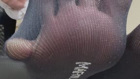 Pedsocks | Nylon Socks | Cum Countdown | JOi