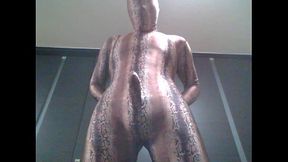 zentai 03