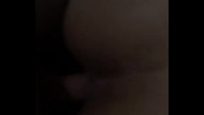 Comendo amiga de quatro no pelo sem camisinha quase gozando