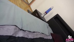 150 - 01 Babe Fucks for Creampie