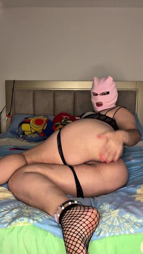 Naughty Masked Babe Pounds Her Pussy for More Pleasure