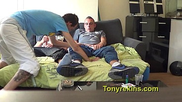 DOUBLE penetration for this straight guy in jogging