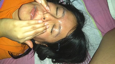 I rushed to my teen neighbor's house because she needs to eat cum and a face mask