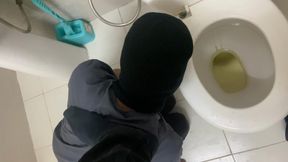 My human toilet lucky enough to click my toilet seat.........Findom paypig cashslave finsub alpha alphadom alphamaster cashmaster malefeet toiletslave