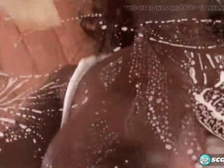 Janet Jade wishes you to wank while you watch her do