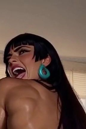 2.000 Ac.dc Egyptian Babe with a Big Ass Did Anal with a Thick, Giant Dick.. Animation Hentai Waifu.