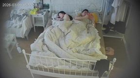 流出酒店偷拍 奶子雪白又渾圓的美女與壯碩男友的兩場啪啪