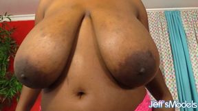 Black Plumper Marie Leone Toys with a Mechanical Dildo