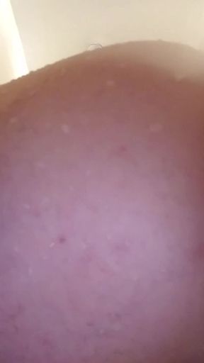 CD Michelle in Shower Close up Bent Ass 9 Sec