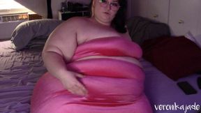 Pink Velvet Jiggles WMV