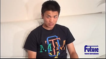 スタッフ一押し男らしい系イケメン体育大生が初登場！！超ビンビンぺニスから大量発射！！