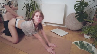 Wholesome couple activity - Yoga for two ~