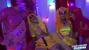 CREATION OF THE YELLOW CLOWNS