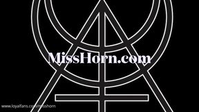 POV: Giantess Horn discovers bug sized pervert