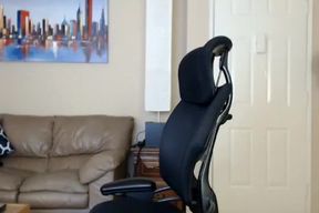 Travis overreacting to OhMiBod again