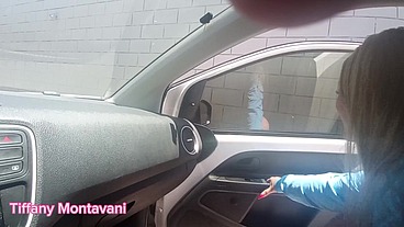 A aquela brincadeira com com tia no carro minha enteada é putinha pediu para tocar uma siririca
