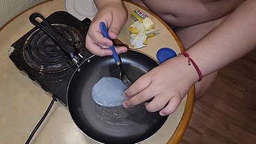 I love to accumulate many cumshots from my man, to cook it and eat it