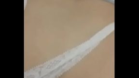 cunhada com a calcinha de lado....esposa na sala assistido novela