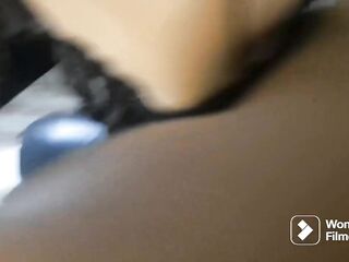 Jovencita putita pillada en la calle engañada por casting falso se penetra un enorme pepino