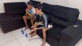 ja que a argentina nao ganhou, entao eu que ganhe um cuzinho ne ?