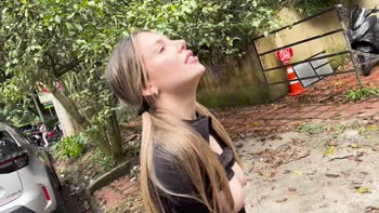 Dani Ortiz's Vibration Obsession: Colombia Cutie Masturbates in High-Def