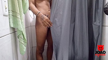 Gozado na bunda da garota preta