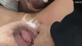 personal mete na aluna milf em cima da bike ergometrica e goza no grelao dela