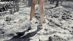 I lost my shoe while walking-4 AVI