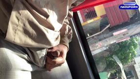 Pinoy Jakolero caught jacking off on public bus