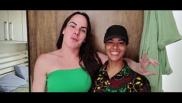 enrolei uma trans que achou que eu era um novinho quando chego la imagina o que deu