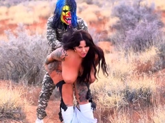 Drea Alexa Battles Gibby