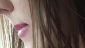 Amateur Close Up Masturbation With Cute Teen Girl Kylie Gets Wet & Sexy