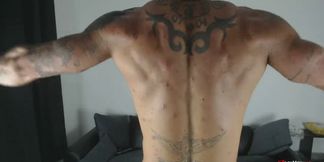 Well-lubed up Muschle with my own Jism - JockLive.com