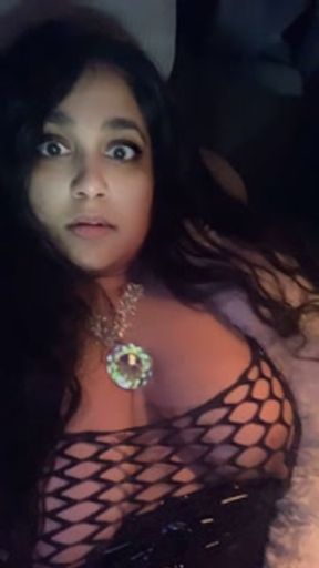 Thick BBW chcik with Earth Shattering Orgasm in Car while using Vibrator while thinking about a man