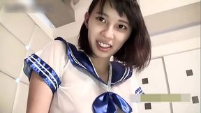 Uncensored, 19-year-old black-haired beauty  Amateur housewife, big tits, pregnant woman blowjob and creampie sex  Sexy uniform cosplay