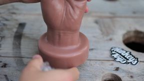 The Handyman Butt Plug Review &mdash;  from Hankey's Toys: Ready to Stuff Your Pipes?
