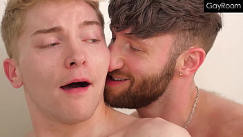 Twink Spreads Wide For Big Cock While Fucking His New Toy