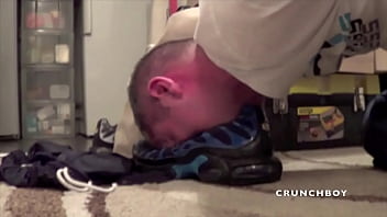 Slut fucked in jockstrpa by arab top wirh sneaker