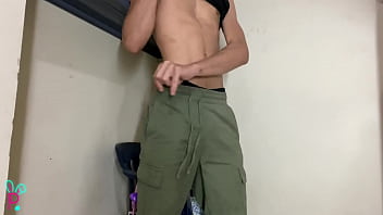 GUY DRESSED UP AS A MILITARY PULLS OUT HIS HUGE COCK AND MASTURBATES