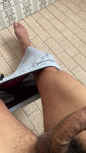 Masturbation with a happy ending