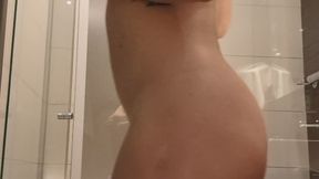 Sarah Rose - Xtra long shower in hotel room before porn shoot - all natural fitgirl
