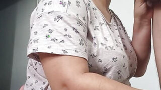 минет, кончить в рот, глубокая глотка &#8211; зрелая жена латиноамериканская шлюха трахается в задницу и получает грязный кремпай